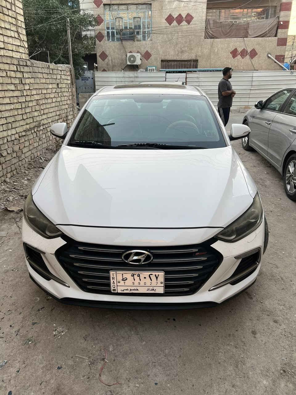 السلام عليكم النترة للبيع موديل (18) سوبر فول ماعدة البصمة العنوان الرئاسة العبيدي السعر (155) وبيهة مجال للاتصال على هذا الرقم (‭0774 594 9428‬)
