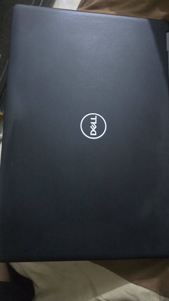 سلام عليكم لابتوب ​نوع الجهاز: Dell Latitude 5490).)
المعالج (CPU): Intel Core i7-8650U 1.90GHz 
​الذاكرة العشوائية (RAM): سعة 8 جيجابايت (Installed Physical Memory).
​نظام التشغيل: Windows 10 Pro (نسخة 64-بت).

.
​نظام الـ BIOS: إصدار 1.33.0 بتاريخ 12/12/2023 
​وضع الـ BIOS: يعمل بنظام UEFI (النظام الحديث). 
.السعر المطلوب (275) وبيها مجال بسيط مكاني بغداد سبع ابكار 
رقم هاتف ***********
