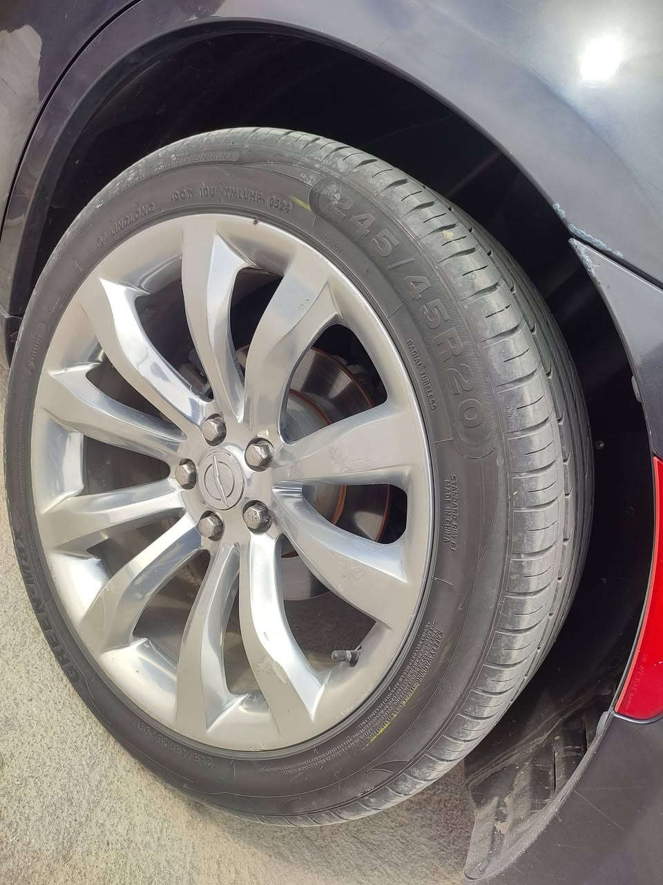 تخم تاير جديد 20 بدون تصليح السعر 350وبيه مجال الطيبين المكان ذي قار سوق الشيوخ رقم 
الهاتف  ‏‪0783 378 1306‬‏
