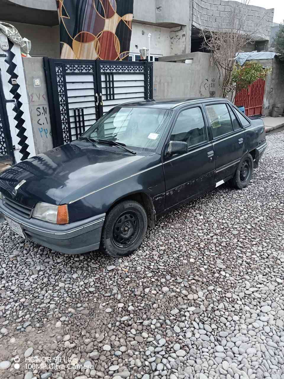 سلام عليكم
اوبل كاديت لبيع موديل 1991 رقم نينوئ كير محرك بشرط حجم 16 بشرط تحويل كوبن بانزين بيها سعرها 28 وبيها مجال بسيط
رقم الهاتف /***********
