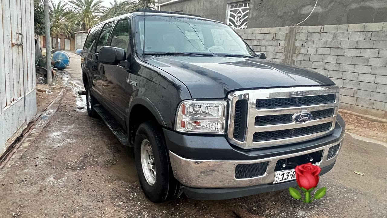 فورد 7راكب مديل 2000 مكينة 5300 الفينيةكير الف حدادية جديد تبريد ثلج تخم تاير كهربائياتهة  شغالة  دوشمة كشنات وارضية بانزين ومنضومة غاز رقم ميسان خصوصي مشروع وطني بسمي رقم جديد انكليزي مكان بصره سعر اتصل*********** اتصل***********
