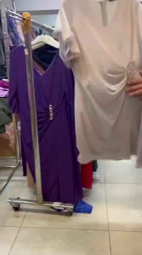 ✨️شروة فساتين سهره 
✨️العدد 250 سيريات مكسرة 
✨️السعر جدا مناسب 👇 👇  على الوتس👇
+905377654036


**إذا كنت صاحب هذا الإعلان وتريد حذفه لأي سبب، رجاءا أرسل رسالة إلى الدعم الفني**