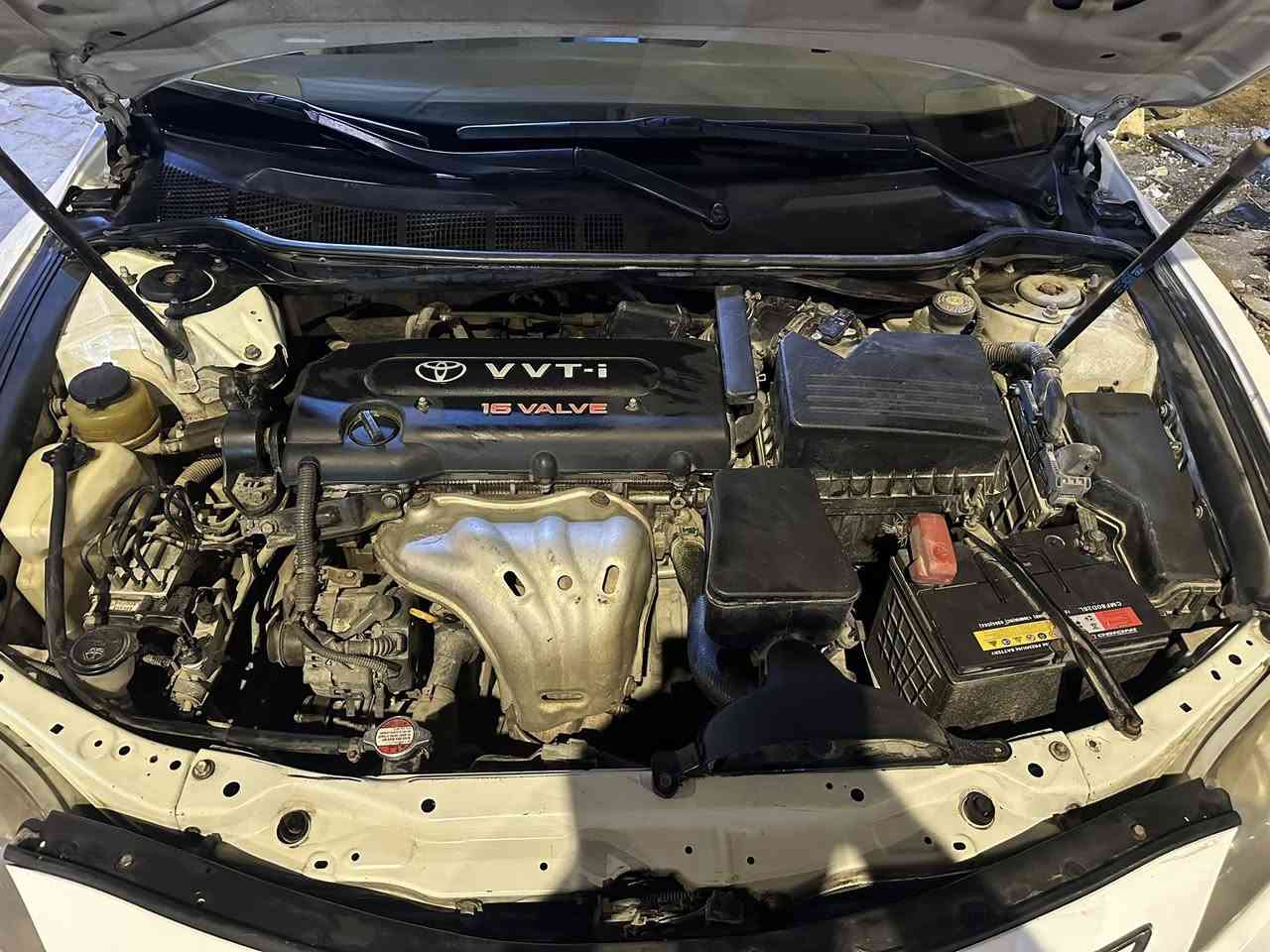 كامري 2009 مكفولة صبغ ضربة 
بيها ملاحضات جدا بسيطه واضحات بالصور 
رقم بصرة 
120 بيها مجال مكان بصرة 
***********
