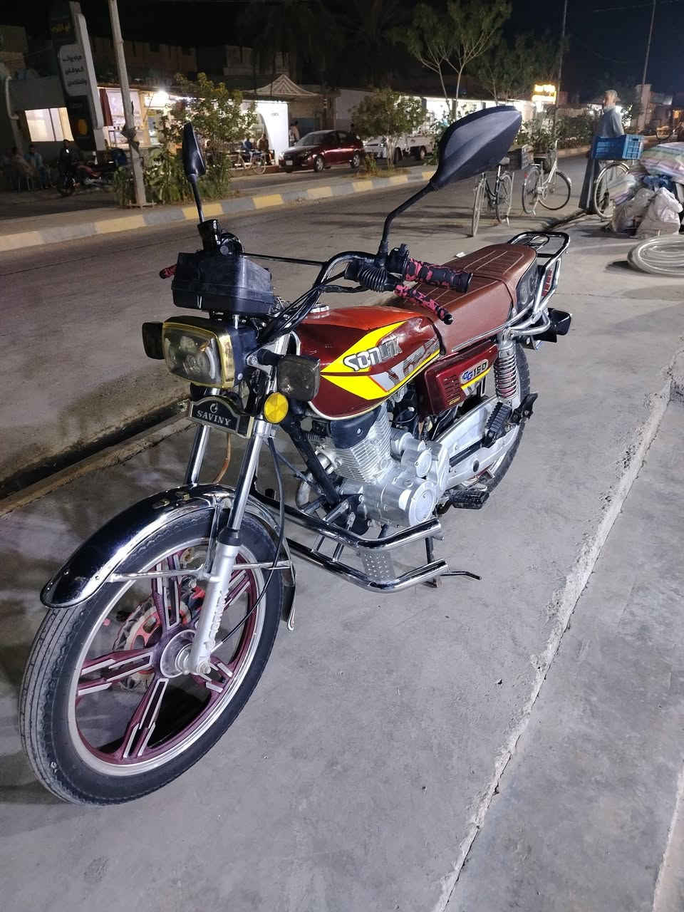 السلام عليكم ورحمة للبيع دراجة سيفان سونك الأصلي موديل 2023 دراجة خير من الله برغي مامفتوح أوراق كاملة اصولية خمس أوراق السعر خاص
رقم صاحب الدراجة:***********
