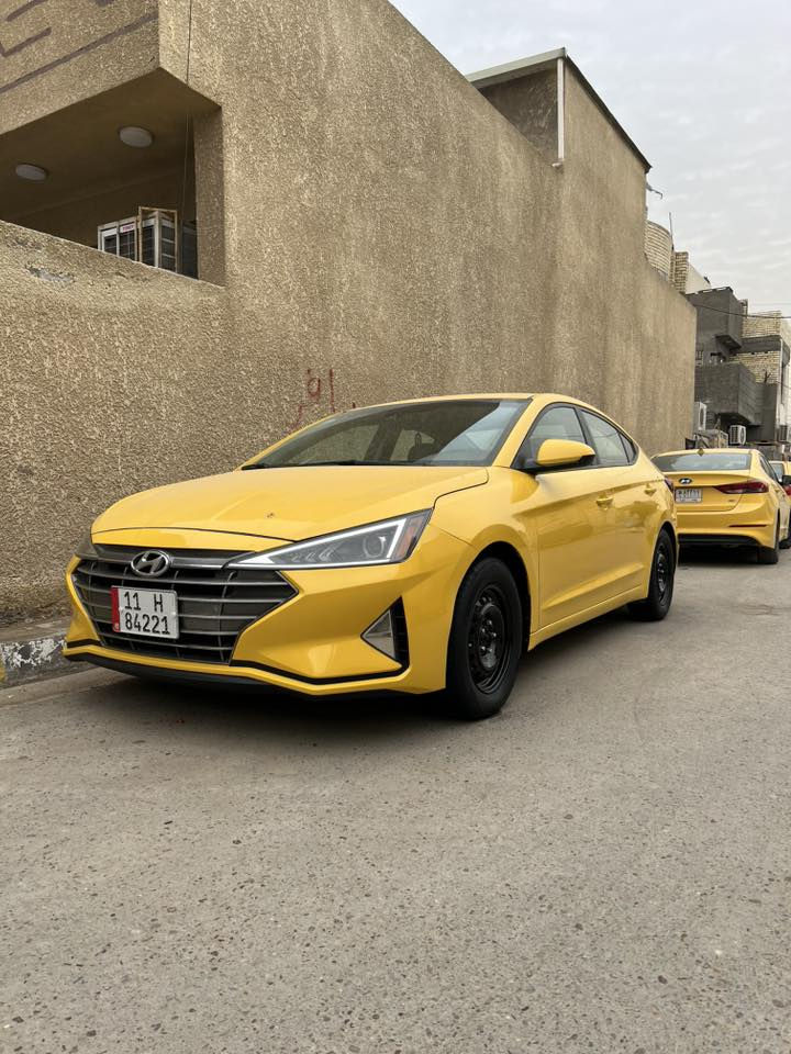 السلام عليكم
النتره 2019 
محرك 2000 دوش
كير AT بلادي اي تي
مواصفات
شاشه حجم كبير
3 وضعيات قياده 
رادرات امامي + جانبي 
كشنات جلد 
تحكم ستيرن جهتين 
مانع انزلاق 
تحديد مسار 
تخم تاير + تخم ويل جدد 
صدر امامي خلفي + دبلات جدد 
سياره جديده وصفاح موس صبغه اولى
سنويه بأسمي هزه وجامه وارقام كله جديد
مصفره هيئه وغرامات صور الحادث بلمنشور 
فقط بنيد بدون اي دواخل والسونار مرفق مع صور
الهاتف : *********** كريم حيدر 
العنوان : بغداد الزعفرانيه 
السعر 150 وبيهه مجال
