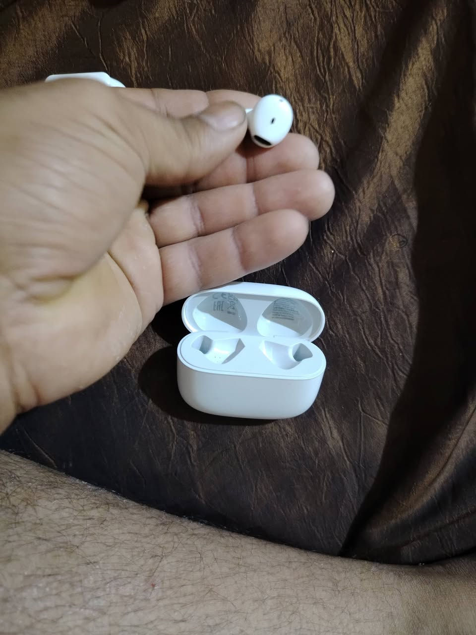 ايربود هونر Earbuds X7e شحن يدوم 38 ساعة مستخدم يوم واحد فقط السعر 40 الف دينار


**إذا كنت صاحب هذا الإعلان وتريد حذفه لأي سبب، رجاءا أرسل رسالة إلى الدعم الفني**