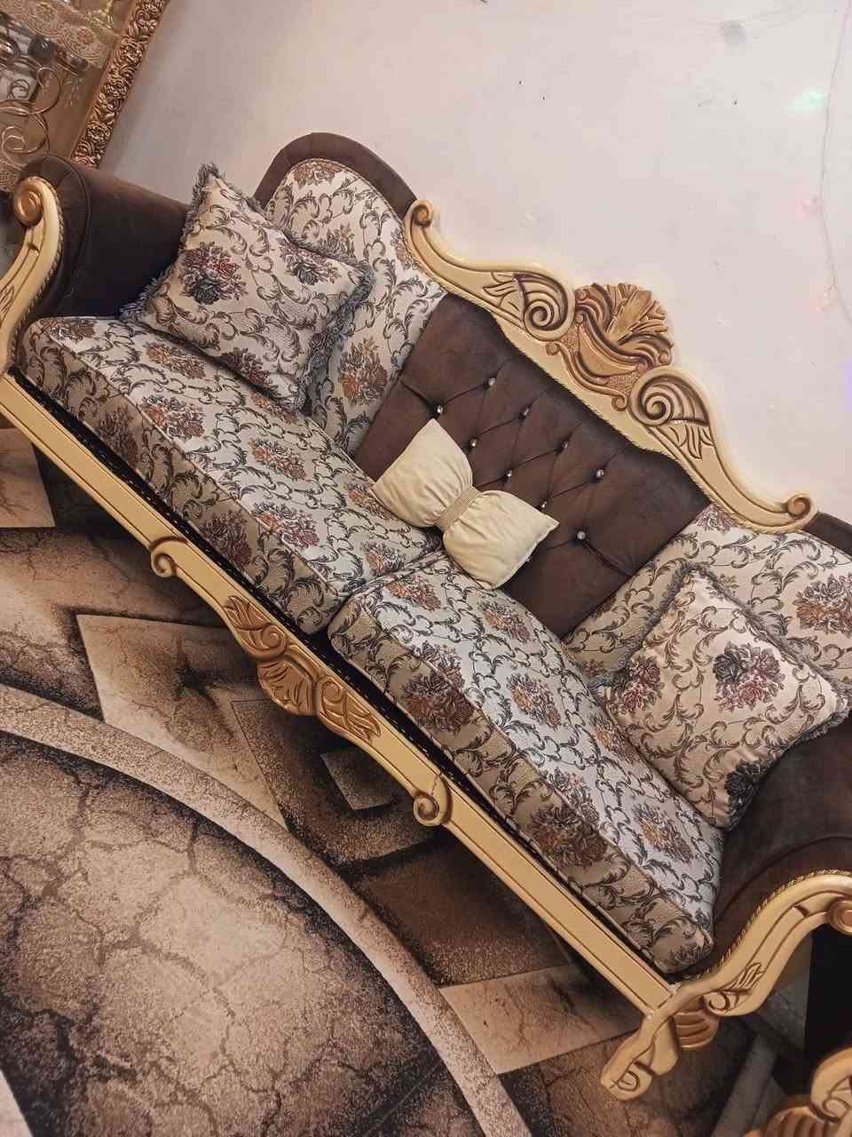 تخم تركي نضيف جدا مابي اي ضرر عشر مقاعد لسعر 450بي مجال بسيط مكان مشتل شارع لمطبك *********** بغداد, العراق
