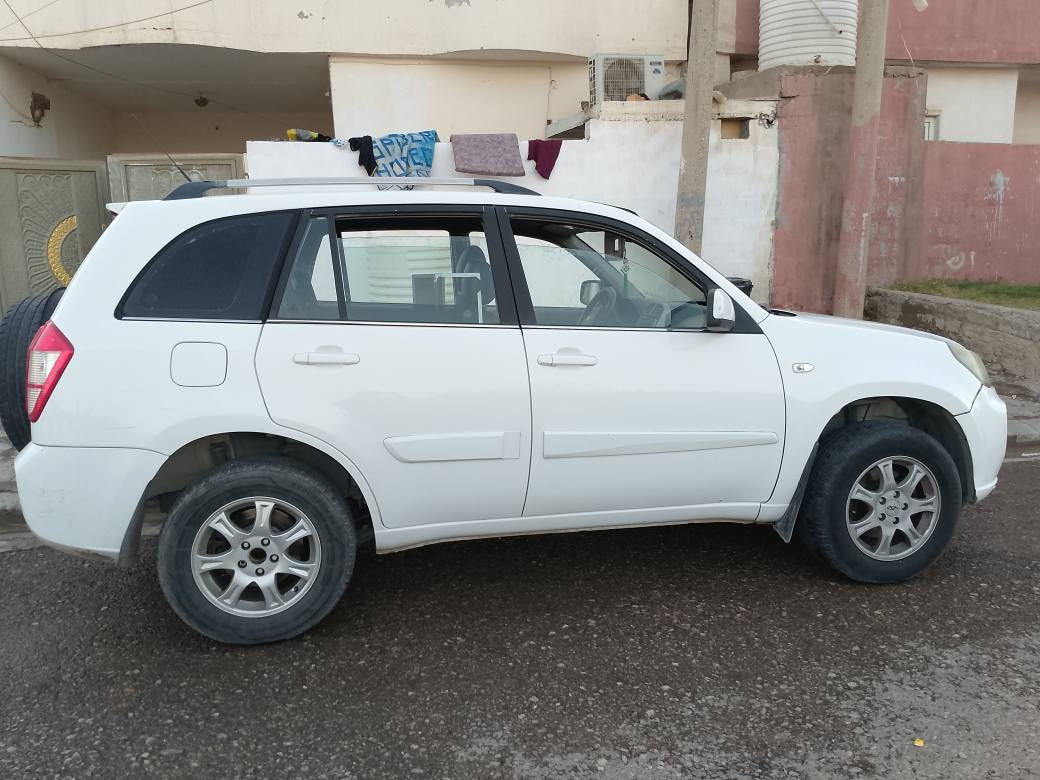 شيري موديل 2014سوبغي نيه كيرو مه كينه به شه رت كير سيم مرغوب ساحب سنوي له ده ره وه ي ولاته به ناوناكري 7وه ره قه غرامه ي له سه ره دواي مامه له ده كرينمه وه سعري 65مامه له *********** أربيل, العراق
