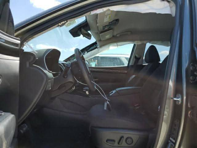 توسان موديل ٢٠٢٣
فئةsel
حادثها موضح بالصور بدون تبديل فقط صبغ
الباب الخلفي وربع جاملغ الخلفي
كفاله من كل النواحي
*********** مكاني بابل حي نادر الثانية
١٩٠ وبيها مجال
