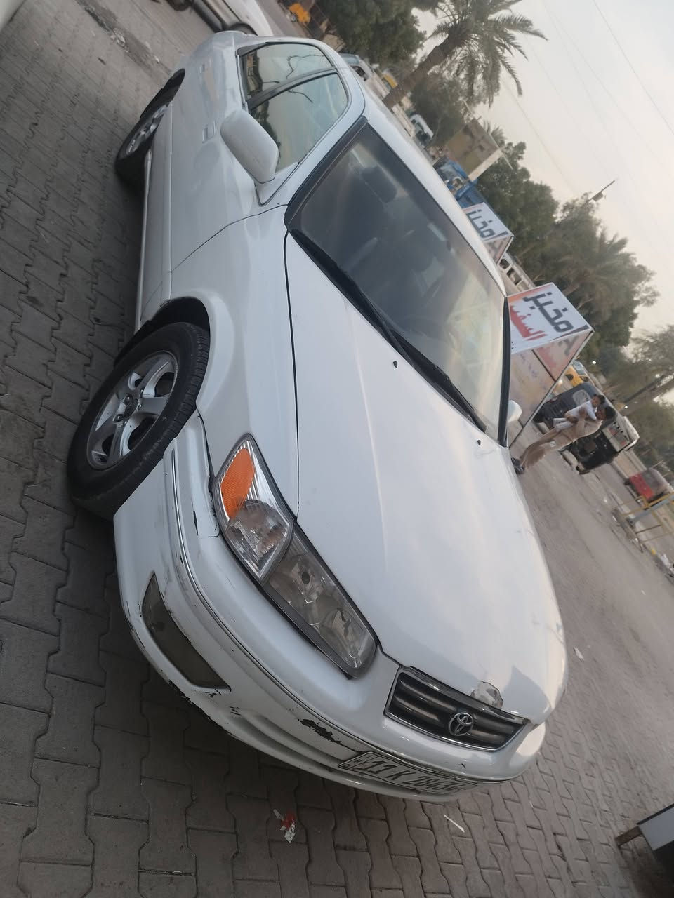 السلام عليكم كامري موديل 2001 رقم بغداد انكليزي محرك 6 تتفئه تبريد كشنات كهرباء وارد  منضومه غاز شاديلها يعني غاز بانزين مصبوغه عام*********** السعر 64
