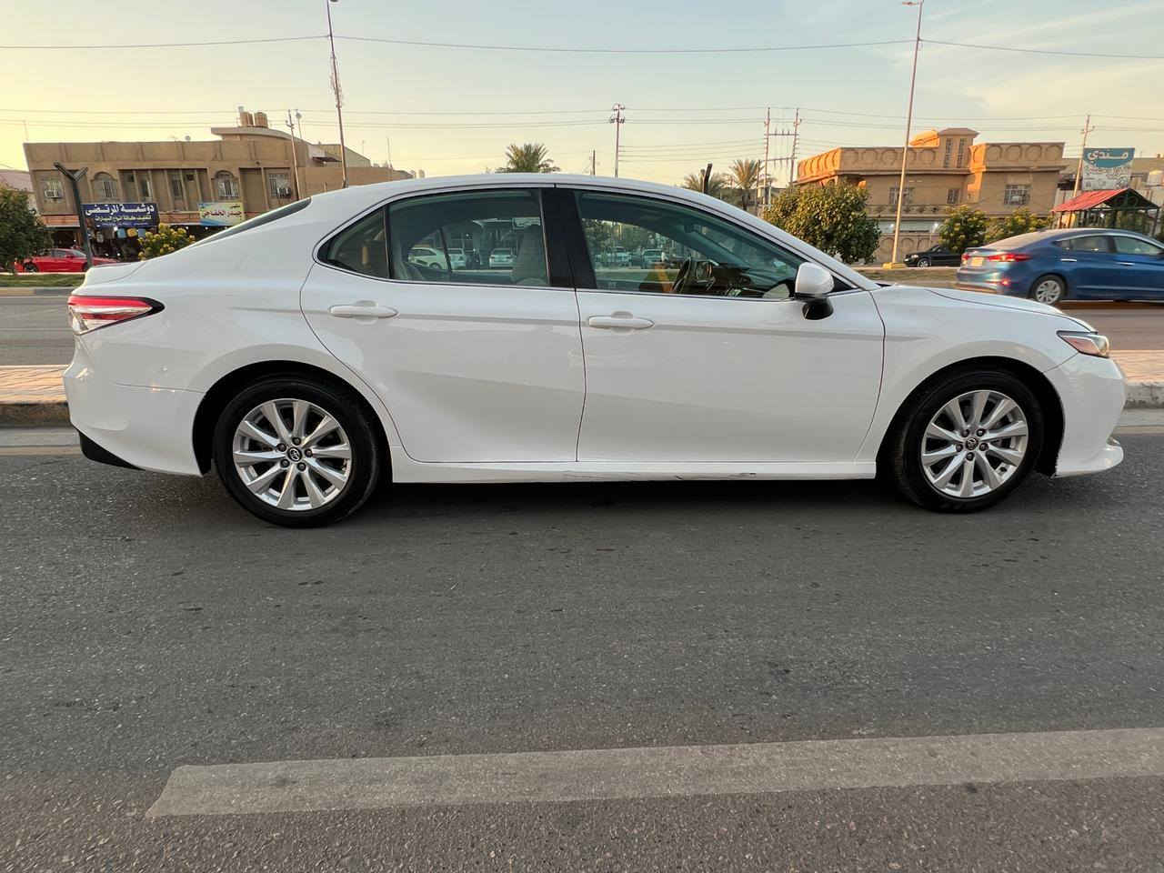 السلام عليكم
كامري وارد أمريكي  2020 Le
السعر 167
رقم بغداد جاهزه للتحويل 
حادثها بنيد و جاملغ 
صور الحادث بالمنشور و صور السونار 
مكان السياره كربلاء 
***********
