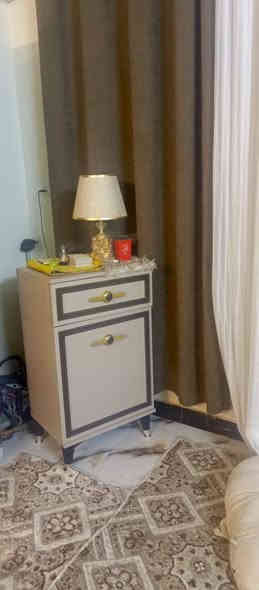 السلام عليكم غرفه نوم تركيه للبيع 10 قطع وتخم ديوان جديد فرع ابو العز قرب المولده السعر مليون و200 تجي تشوف بعينك وخادم واي استفسار خادم ***********
