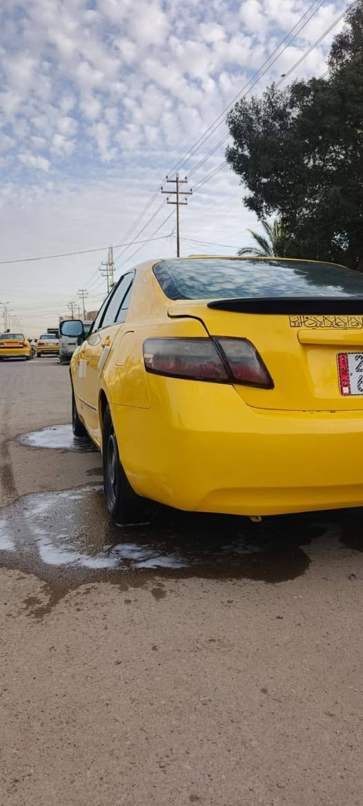 السلام عليكم من رخصت الادمن 
للبيع كامري 2008 جاهزة من كل النواحي سيارة 
السعر /65
استفسار/***********
