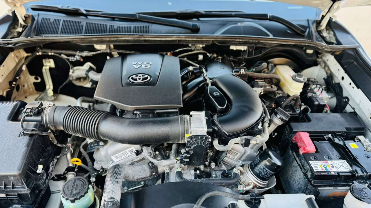 السلام عليكم
تويوتا فورجنر 2024 رقم بغداد للبيع
ابيض اللون
مكفولة من الصبغ والضربة والبارد
محرك 6 سلندر
فول مواصفات اعلى المواصفات بالفورجنر
ويل 18
دركة صاج وخياط
تحكم ستيرن
حساسات امامي خلفي
7 راكب
مقاعد جلد
تدفاة بتبريد بالمقاعد الاماميه
المقاعد الامامية كهرباء
مري شفط
انارة الترحيب
ماشية 22000 الف كيلو متر وقابل للزيادة
التبريد 3 قطع
فور ويل
شاشة لمس
كاربلاي
كروس سرعة
صندوق كهرباء
مكان السيارة بسماية
السعر 390$
للاتصال ***********
