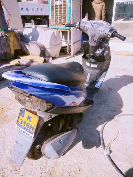 سلام عليكم
ماكس عدله للبيع 
نكره سلف 
بلاديه 
ختم واحد ويه لمكينه 
دراجه كلهة بلاديه ما مبدل بيهة ولا برغي 
كفاله عامه 
السعر 
850الف وبيهة مجال بصيط 
رجأن لمو شراي ليضل يعامل 
***********
