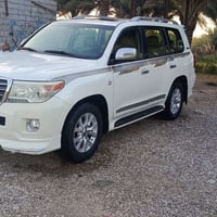 لاندكروز • ٢٠١١ • رقم بغداد