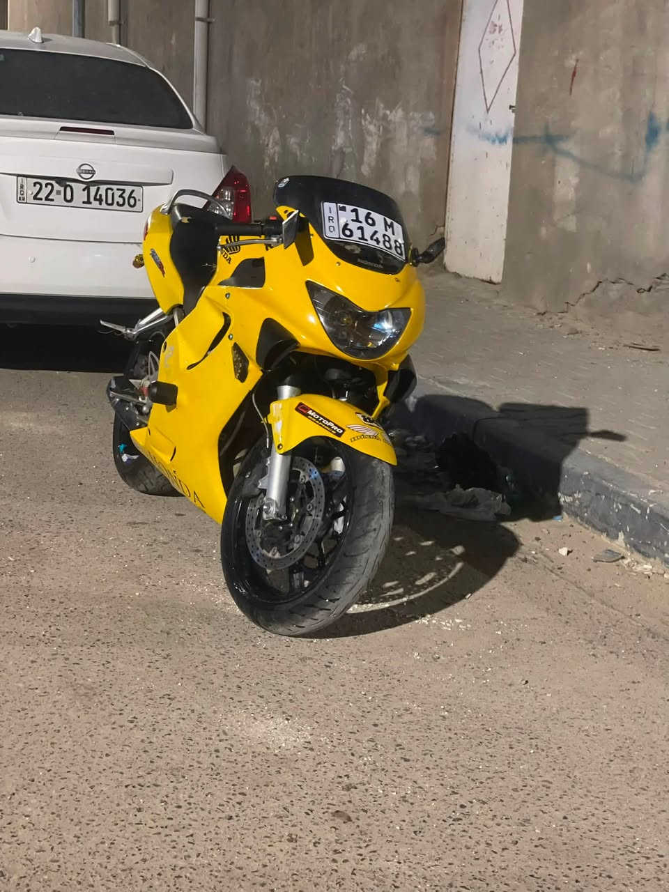 f4
رقم وسنويه 

تحويل شوكت ما يعجبك 

دراجه كير مكينه كفاله كفاله
مكينه 600cc

كفاله عامه 

بس ملاحضات بل كفر بسيطات 

واير كلج جديد

تايرات جديد

واير سكليتر 

جديد

باتري جديد

 مجاول جديد تخم كامل

بلكات جديد

دراجه صافيه مثل الماي 

شلعه ومعدل 

كلشي بيه بلادي 

بيه منضومه زنون 

اشاير كاملات 

دشبول كله شغال كاملة ومكملة علا اخر حبايه 

عنواني بصرة 

***********

اتصل وبيك خير وتدلل واساهل وياك بل سعر33

