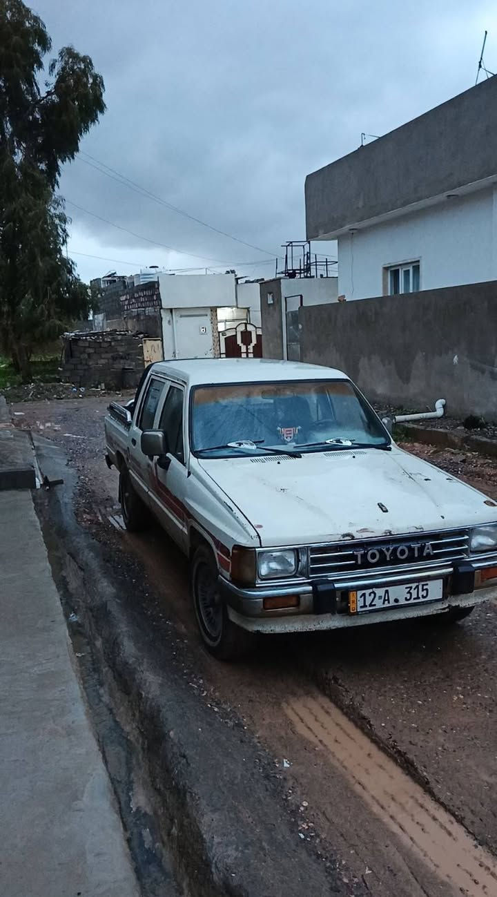 بيكم تيوت للبيع موديل 88 محرك ثري واي كير 5 نمر محرك كير اكسن بشرط تبريد تدفيه رقم ممير تحويل مباشر الاستفسار ***********
