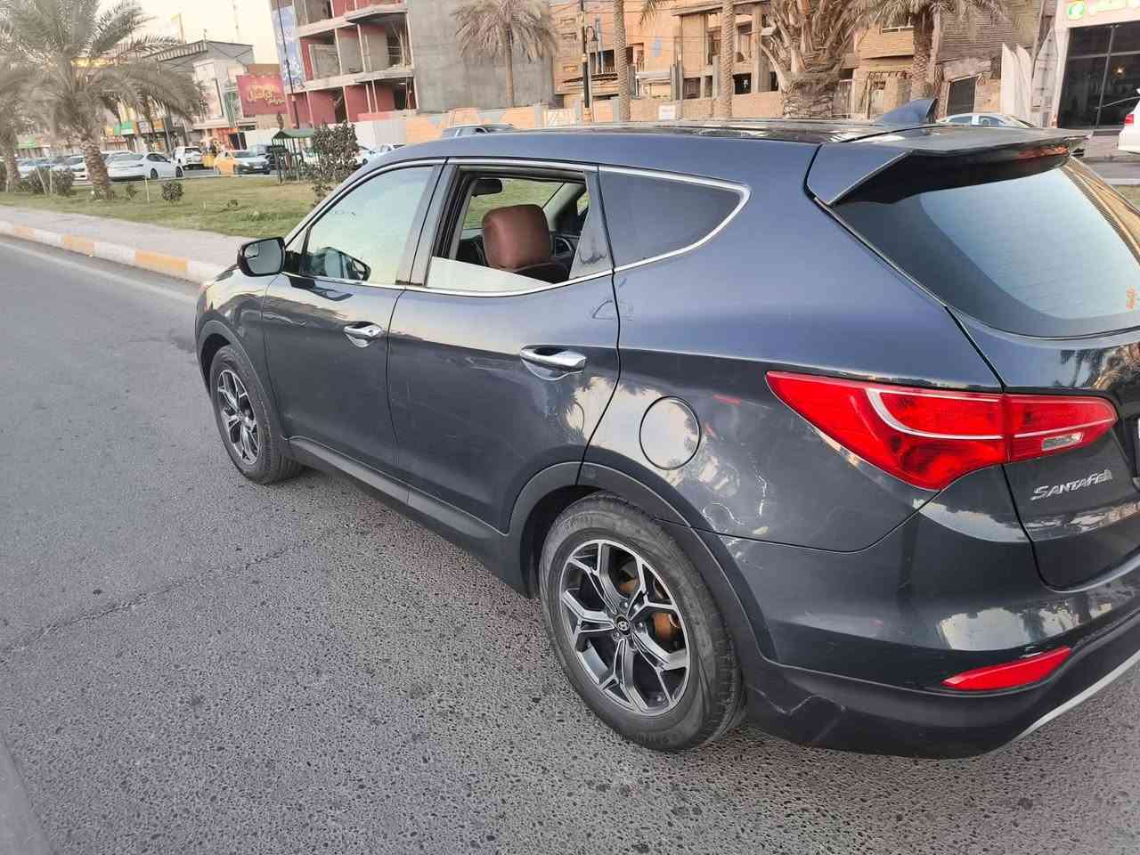 السلام عليكم سياره سنتافيا للبيع موديل ٢٠١٦ وارد امريكي سياره  كير مكينه حداديه تخم تاير كله جديد مكينه ٢٤٠٠
السعر ١٣٣مكاني في كربلاء 
الاتصال ***********
