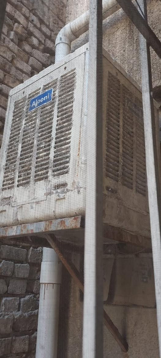 مبردة الونيا مابيهة اي عطل بس يرادلهة تبديل حلفات وماطور نحاس جديد سعرهة ب١٢٠ حجم الصغير والمبردة نوعية توربو ب٢٥٠ وبيهة مجال بسيط العنوان الامين الثانية الي يريدهم يراسل عالخاص أو يتصل على هذا الرقم *********** بي واتساب
