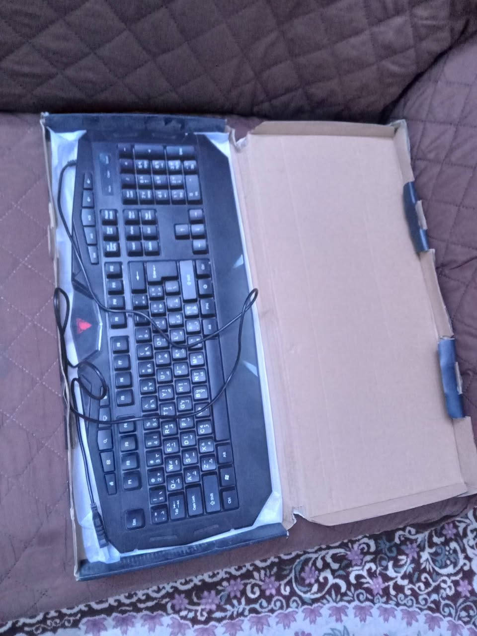 كيبورد ضوئي حجم كبير يرهم للpc ويرهم للابتوب  بعده بلكارتون وعلفحص
السعر 15 الف
عنواني بغداد قرب السيديه


**إذا كنت صاحب هذا الإعلان وتريد حذفه لأي سبب، رجاءا أرسل رسالة إلى الدعم الفني**