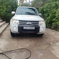 باجيرو • فول مواصفات • ٢٠١٠