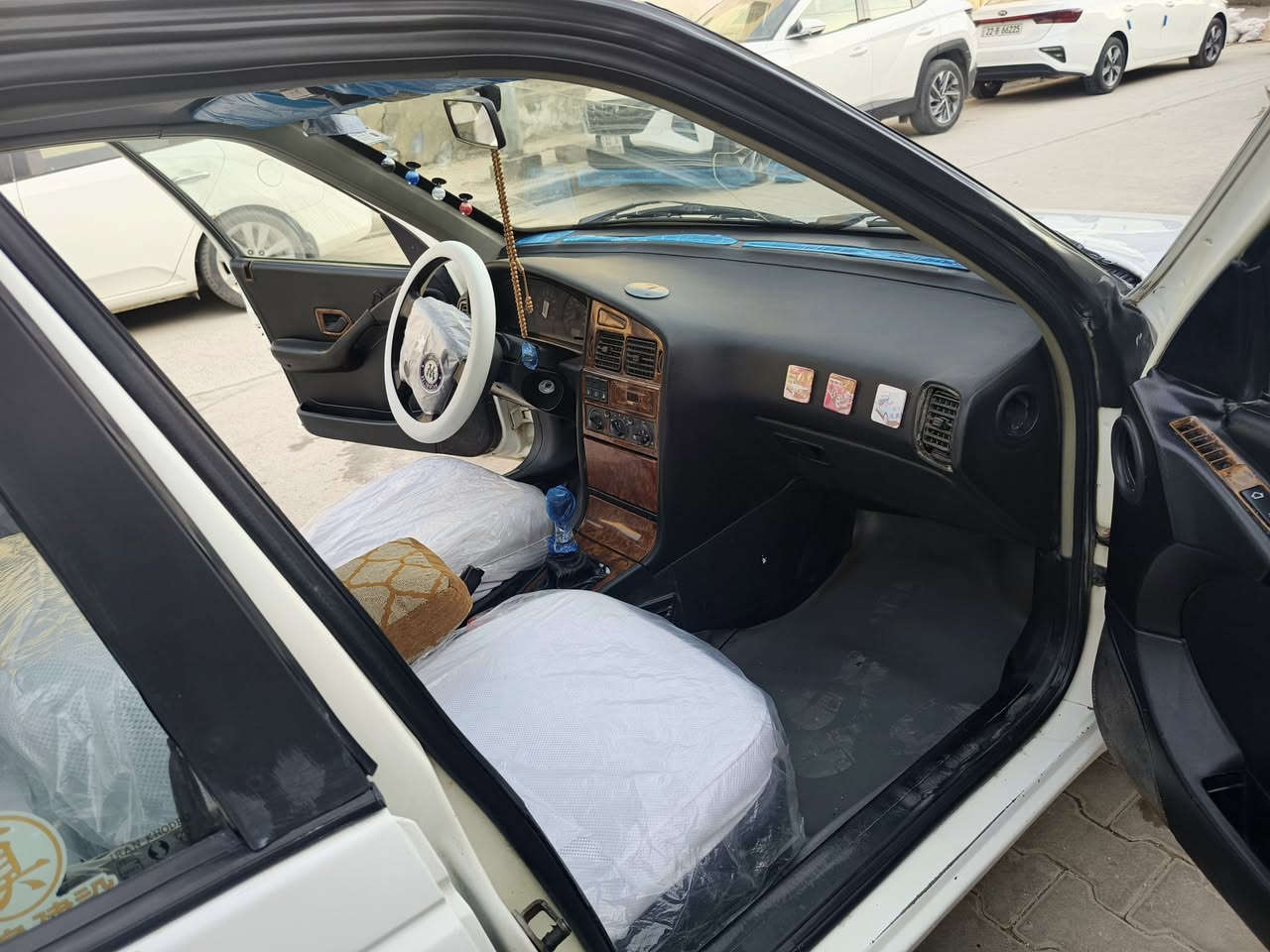 سلام عليكم للبيع بيجو 405مديل2012 سياره  كير مكينه بلجيس حداديه تبريد تدفئه كله جديد تخم تاير هستوني شديته رقم نجف السعر46 مكاني النجف. المشخاب.***********
