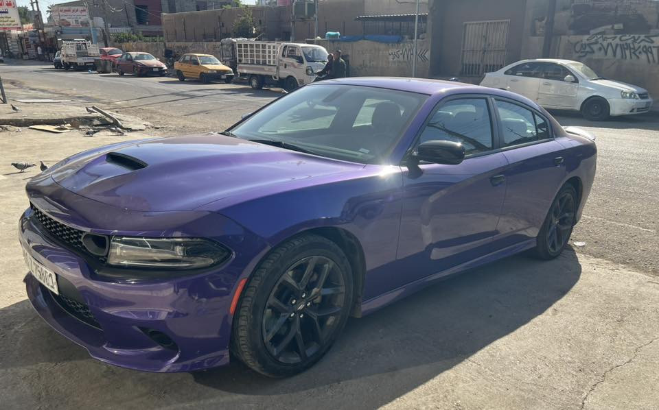 سلام عليكم جارجر 2023 GT
مكينة 3600 ستة سلندر 
لون بنفسجي للبيع فقط 
حادثها دعامية و حافة البنيد عل كد اربع اصابع بدون ايرباك وصور الحادث بلمنشور 
الدعامية مبدلة و بنيد علكد شبر صبغ  و دعامية القديمة موجود 
بصمة. و تشغيل عن بعد  ويل20 
كشنات جلد و كهرباء و خزن و تبرد و تدفئة امامي و خلفي  مري قلاب نقطة عمياء كلاصات حار و بارد  مواصفات GT معروفة السيارة  ماشية 34 الف  السيارة جديدة بمعنى الكلمة على وضع الشركة و احلى من الصور مكفولة من كلشي رقم و هزة و سنوية كلة جديد  السعر 290 وبيها مجال 
مكانها كرادة او شارع فلسطين 
***********
