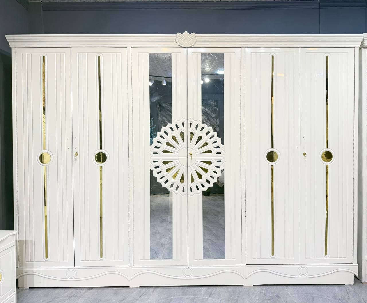 السعر // 950

🔅تفاصيل الغرفة المرمري  ....

خارج ٤ملم ام دي اف 🔺
وداخل معاكس ٣ملم 
صبغ حراري  درجة اولى 

عدد القطع  ٧ قطع 😍
🔺1 //جرباية  قياس  ١٦٠ × ٢٠٠ 
🔺//ميز جانبي ايسر قياس ٥٠
🔺2// وميز  جانبي  قياس ٥٠
🔺3// زاوية ارتفاع مترين عرض ٨٠
🔺4// وميز بلازمه  
🔺5//وميز مراية ارتفاع مترين عرض ١٢٠
🔺6// وكنتور ٦ باب  ارتفاع مترين و١٥ طول ٣ متر و١٥

القطعه الثامنة حسب الطلب شازلون
سعرها ٥٠ الف ❤️

(توصيل مجاني مركز بغداد )
التوصيل يشمل الشد مجاني 🔥
(اطراف ٥٠)
باقي المحافضات حسب البعد
شازلون سعرها ٥٠ الف
شازلون مخزن ٧٥ الف


**إذا كنت صاحب هذا الإعلان وتريد حذفه لأي سبب، رجاءا أرسل رسالة إلى الدعم الفني**