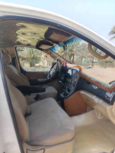 السلام عليكم ستاركس للبيع مديل 2009 مفتوح  رقم بغداد والرقم  دولي بسمي هاذه الرقم***********
