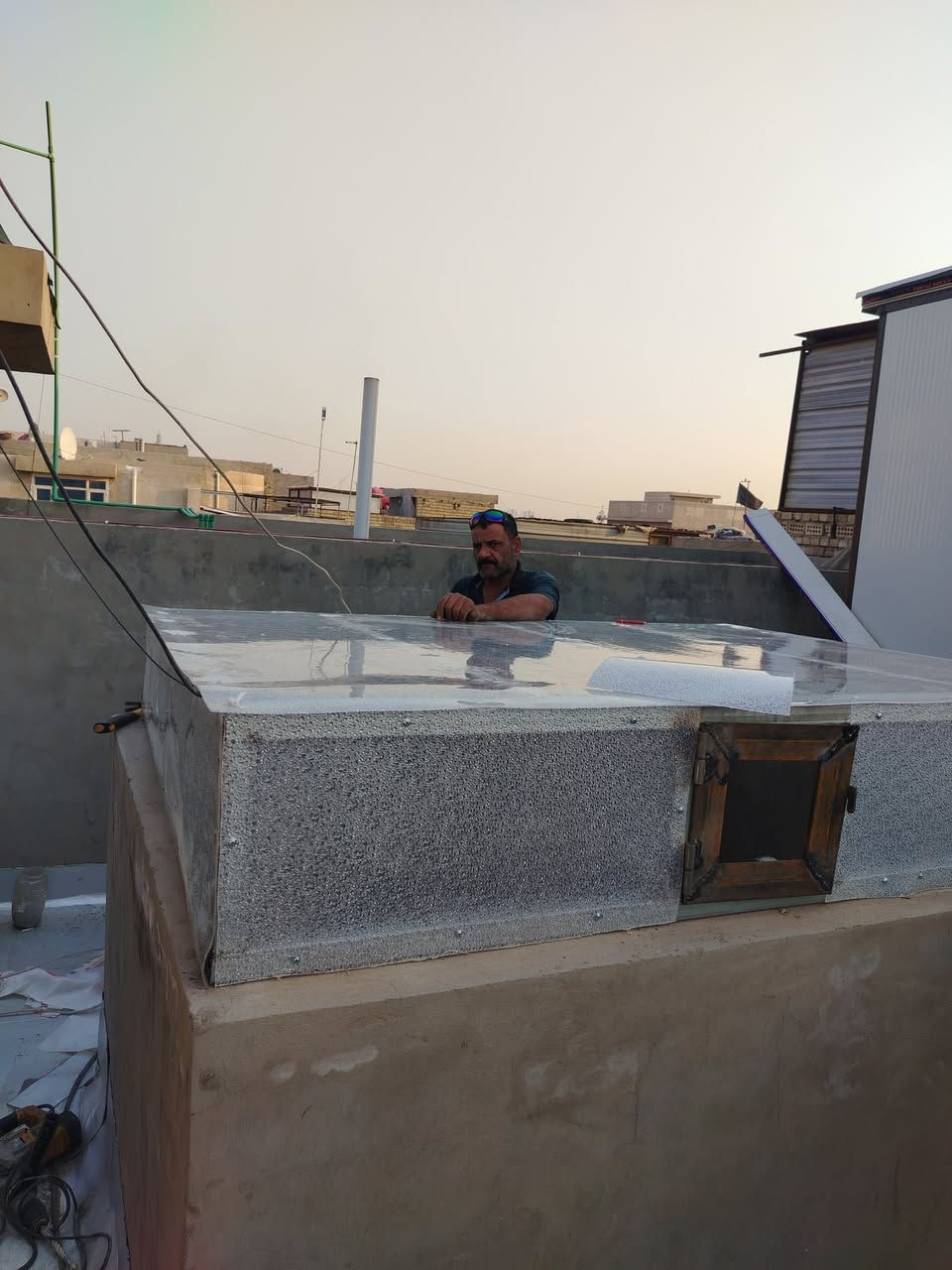 ابو احمد حداد متنقل في بغداد كافه أعمال الحداده نوصلك لباب بيتك ***********
