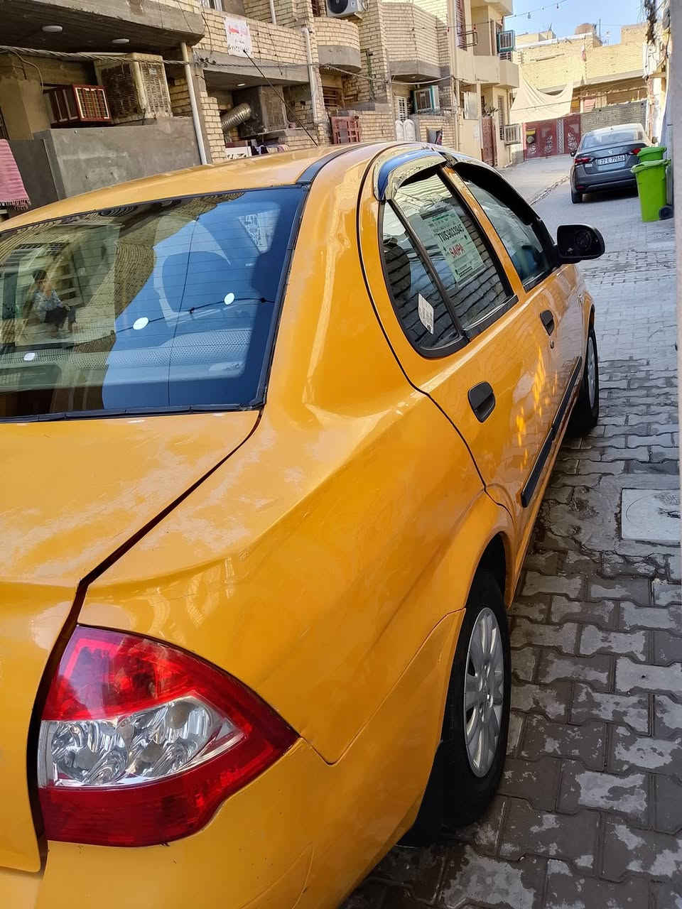 السلام عليكم من رخصت الادمن
طيبه 2015 كير محرك خير من الله رقم بغداد 
سنويه بااسمي تنتهي 2026 ماعليها غرامات 
بس عليه هيئه 5 اشهر فقط سياره بس بيها بارد بجاملغ الايمن والايسر الخلفي والسياره مكفوله من قماره بنيد شاصي من كولشي بدون صبغ  والسياره احلى من الصوره السعر 42 وبيها مجال قليل الشراي يتصل هذا رقمي *********** مكاني بغداد
