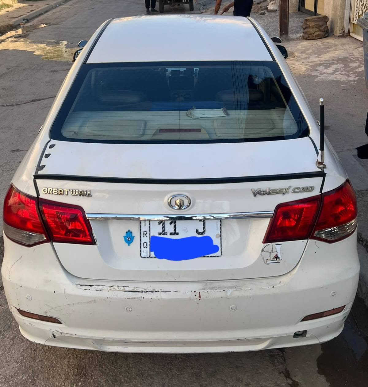 سياره للبيع گريت وول فولكس،،، محور  كير ومكينه اوتو 
صدر تعبان مكينه وكير زينات والكشر واضح بصوره 
رقم بغداد الدولي بسمي بغداد الدوره ابو دشير
*********** الواتساب لايعمل السعر 45 وبيه مجال حق الجيه
