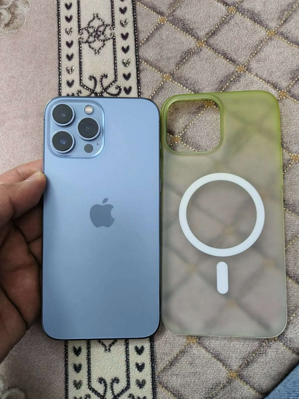 13 برو ماكس تك سيم

ذاكره 256 نضافه 100/100 

بطاريه 86 بلادي شرط ممصعده 

السعر 690 الف
***********
