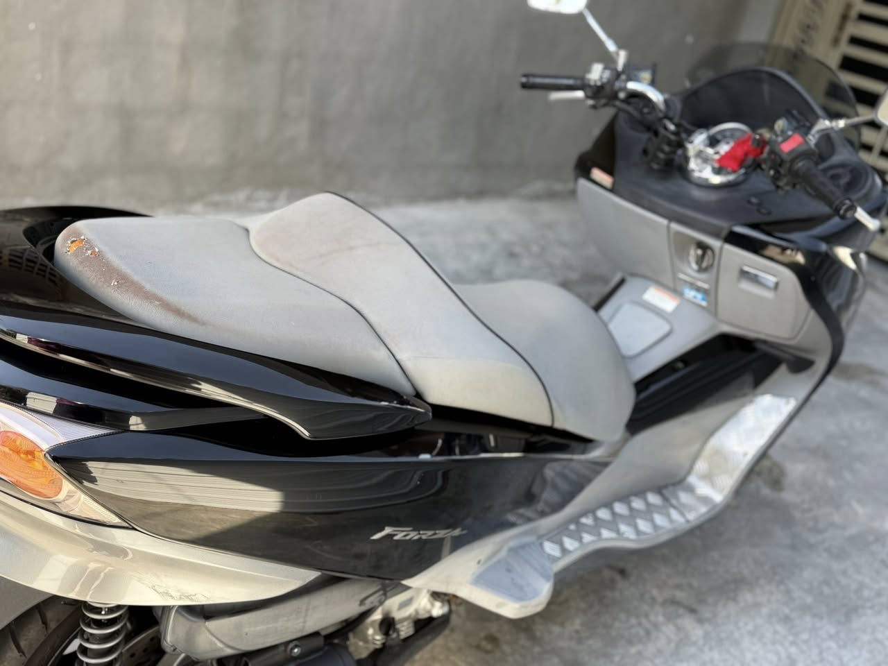 يا الله يا الله
فورزه صفر 10 S7 

دراجه جديده معنه الكلمه كفاله عامه المسافه المقطوعه 9الف 

المكان واسط ناحية سيد شهدا

سعر 20وبيها مجال


**إذا كنت صاحب هذا الإعلان وتريد حذفه لأي سبب، رجاءا أرسل رسالة إلى الدعم الفني**