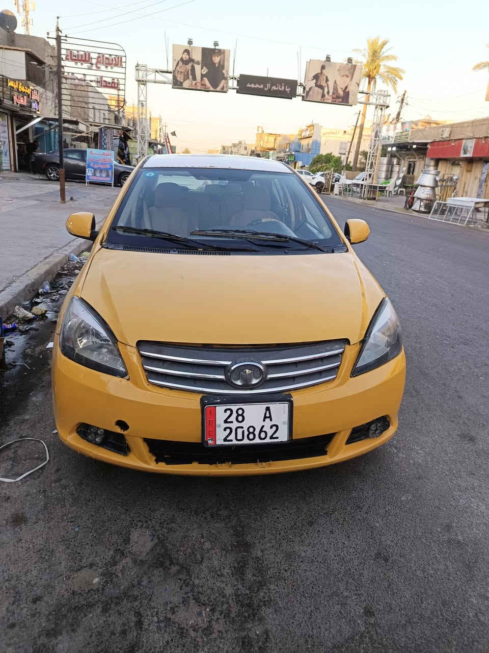 فولكس ١٣ رقم دولي مصفرة هيئة وغرامات محور كورلا حديث محرك وكير جيد جدا كشرها نظافتة حاليا ٦٠ ٪  مكاني بغداد جديدة رايدها ٢٦ ورقة ***********
