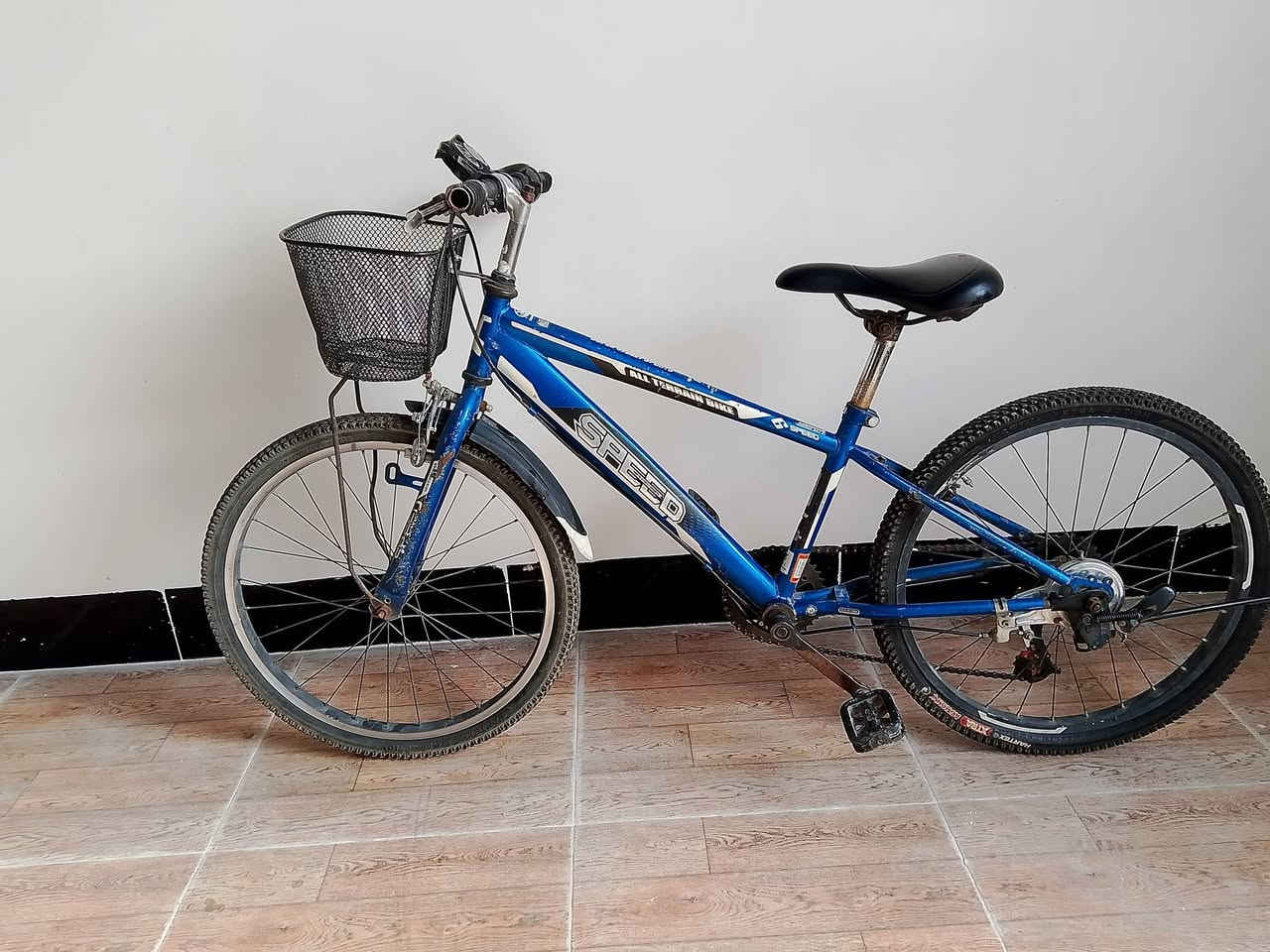 السلام عليكم. بايسكل جديد بس كان متروك والسعر 60الف. حجم 22. للتواصل. ***********
