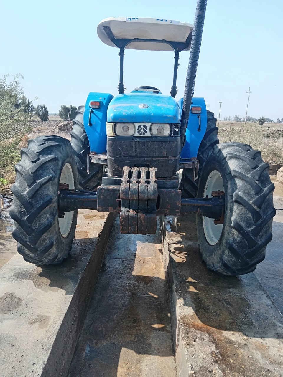 للبيع موديل ٢٠٠٩ محسن أم الحواله ***********
