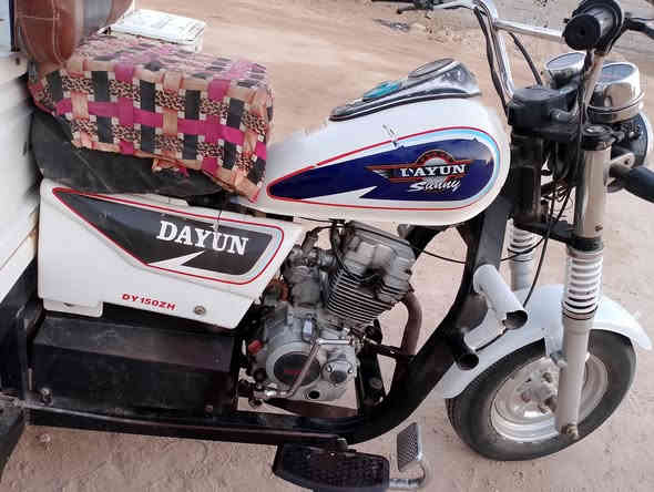 سلام عليكم ستوته للبيع موديل عشرين كلك اتكفل بيه عشائر المحرك مسحوك الشفت ماله  العنوان مركز ناصريه طريق سيد ادخيل القديم السعر 750اوبيه مجال اوهاذه رقمي ***********
