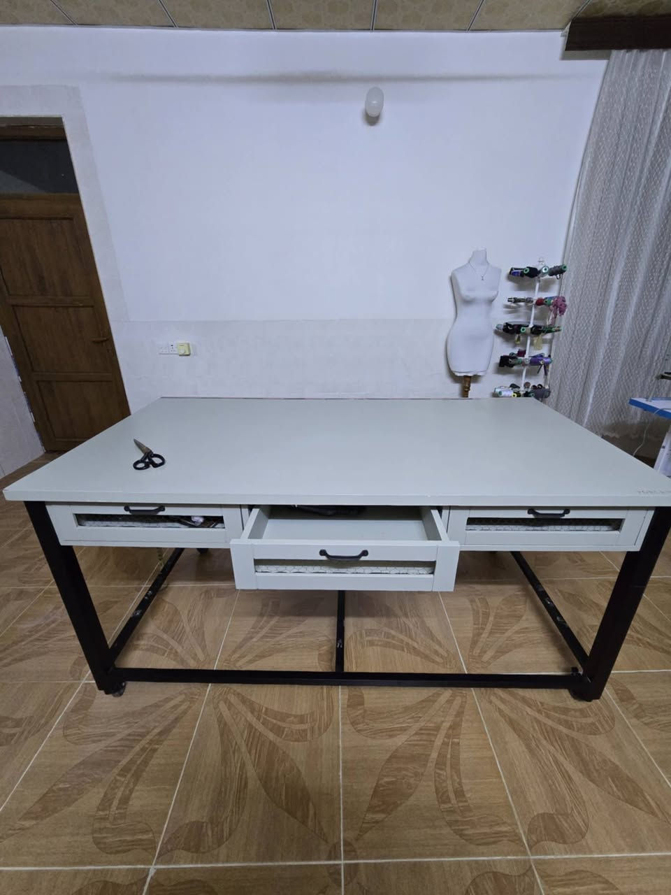 مێزی خەیاتی بۆ فرۆشتن تەختەی پۆڵەندی ئەسڵیەو پەیکەر 
شوێن حاجیاوا


**إذا كنت صاحب هذا الإعلان وتريد حذفه لأي سبب، رجاءا أرسل رسالة إلى الدعم الفني**