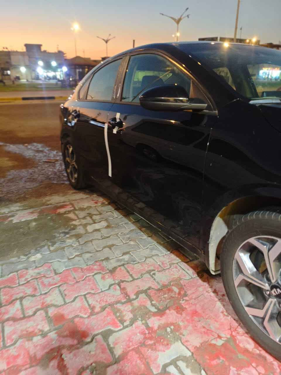 كيا فور تي 21 معوقين رقم بغداد مكانها بصره وارد امريكي حادثها بسيط كلش مو بكم بيبان اثنين صبغ فقط وبنيت 120 او مراوس بشارجر او اوباما*********** Singapore
