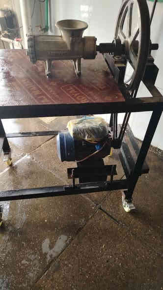 اسلام عليكم مثرامه حجم 32
ماطور 2 حصان للبيع مكان بغداد مدينه الصدر
السعر (١٥٠.) ***********
