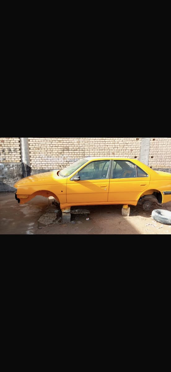 سلام عليكم بيجو بارص نضافه كدامك كلشي بيها جديد مديل 18محرك وكير يراد الها سعرها 35وبيها مجال   مكاني بصره جزيره ***********
