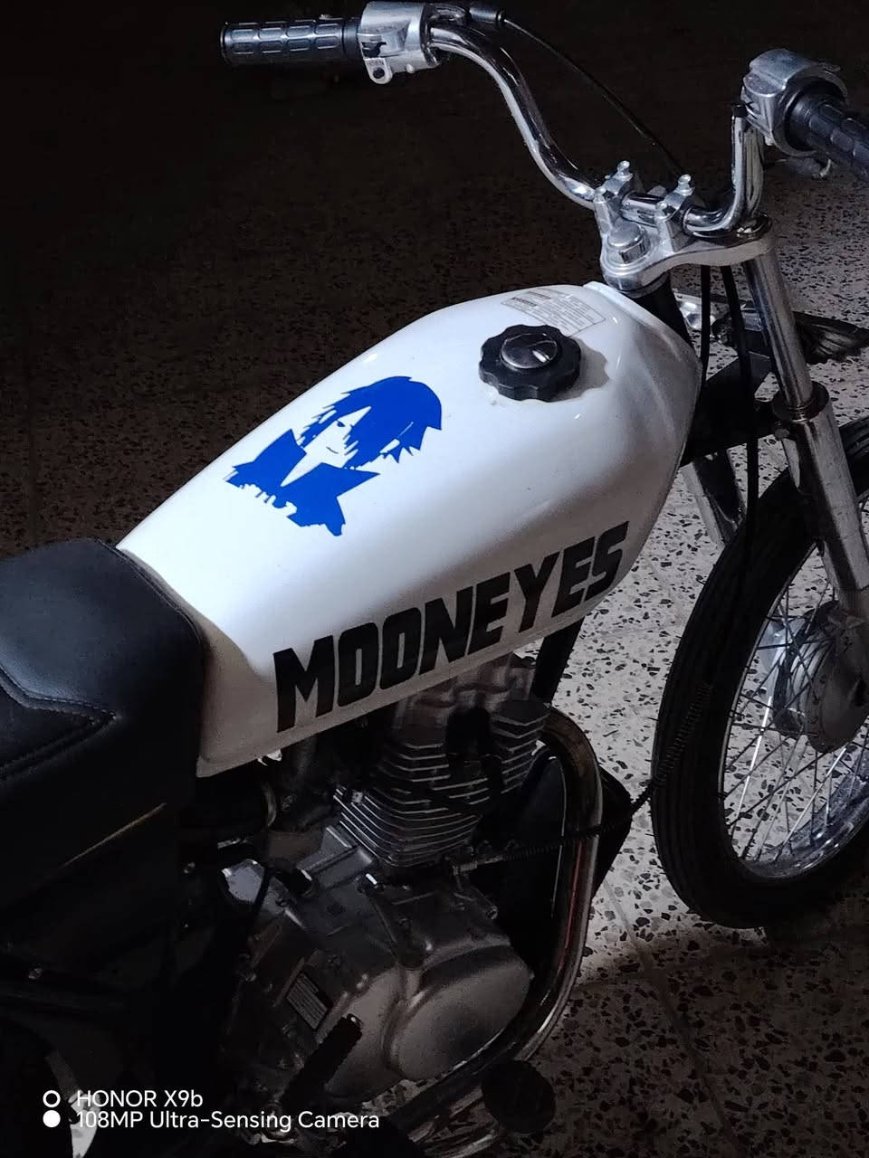 عنواني ميسان ابورمانه 
سلام عليكم تانكيات للبيع مال يراني 2 ثنين 35 رقم واتساب ***********
