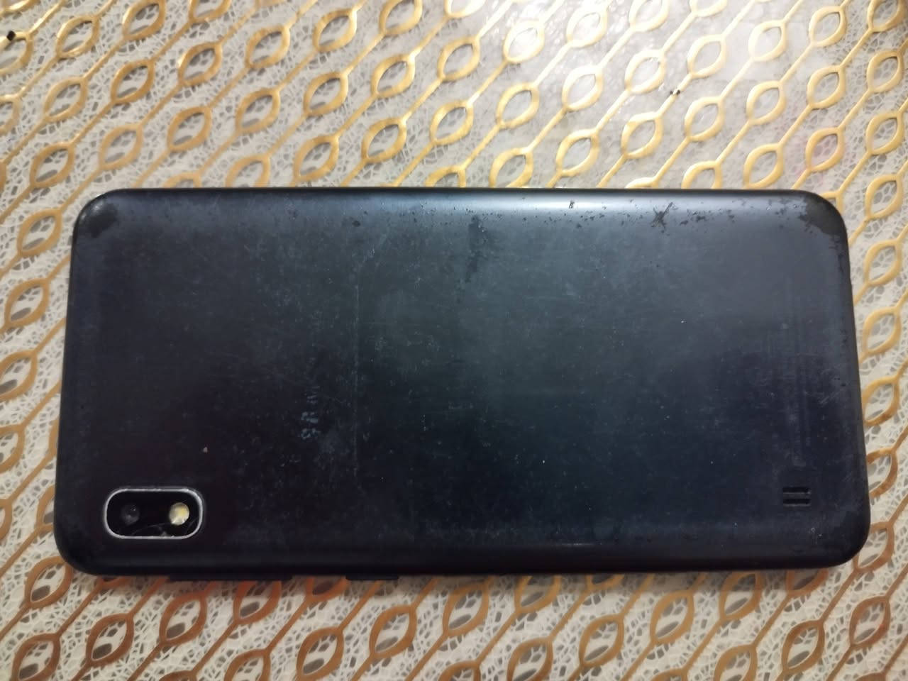 سلام عليكم من رخصه الادمن
كلكسي A10

مساحه 32 

مبدل شاشه 

جهاز كله شغال اتصال تصفح انترنيت  تفحص وشوف وخادمك 

سعره 50 الف وبي مجال للطيبين   

*********** بغداد البياع  او تقاطع درويش
