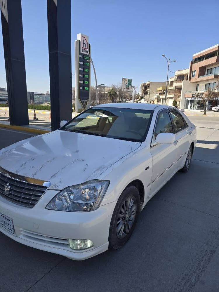 شاهینەی (بڕاوە)
2008 ناو زەردی ساجمەلەکی 
ماشءاللە پاک ماوەتەوە
ناو و دەری سفرە
لایت ناوچەی کوێر سێدووگمە و پەردە
تایەو ویلێکی جوانی لەسەرە
دەعم و لێدران و کەڤەر و شانسی بەشەر 
دوا و پێشی کەپس چرکەی تیا نیە 
250مەسروفی نیە 182 گەورە بە گەورە 
کۆتایەکەی 47گەڵا مەعمەلەی نیە 
هەرکەس ویستی لەخزمەتیام بۆ سەیکردن و تەرای بێت
***********
*********** السليمانية, العراق
