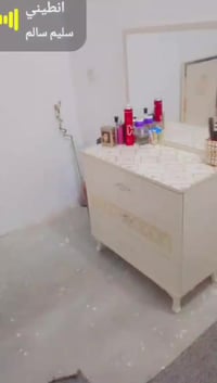 غرفه نوم • ٥ قطع • نضافه ٩٥٪