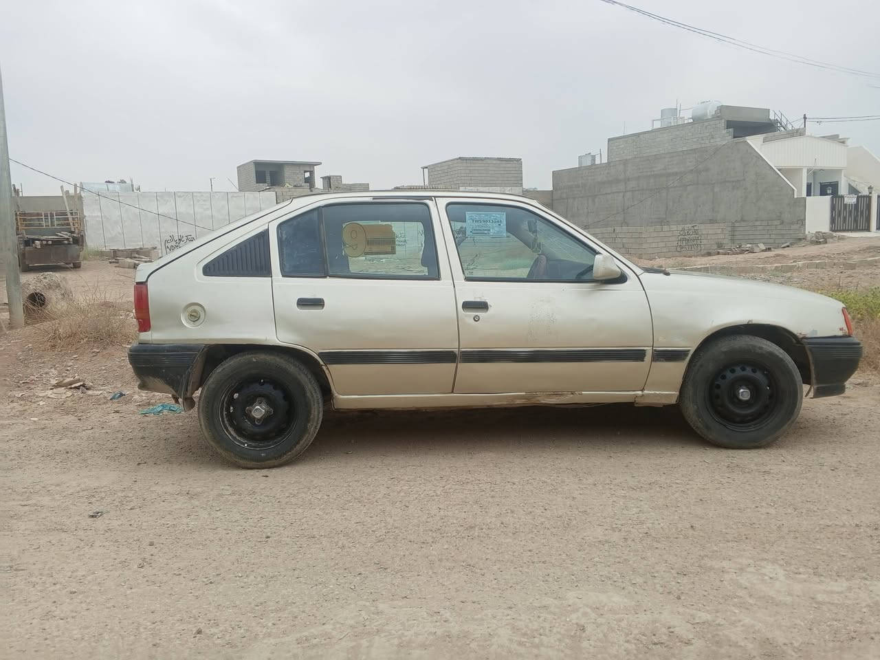 السلام عليكم كاديت موديل 91 مكفوله من كلشي مابيها طخه ورقم دولي موجود السعر 25 وبيها مجال وولتواصل ***********
