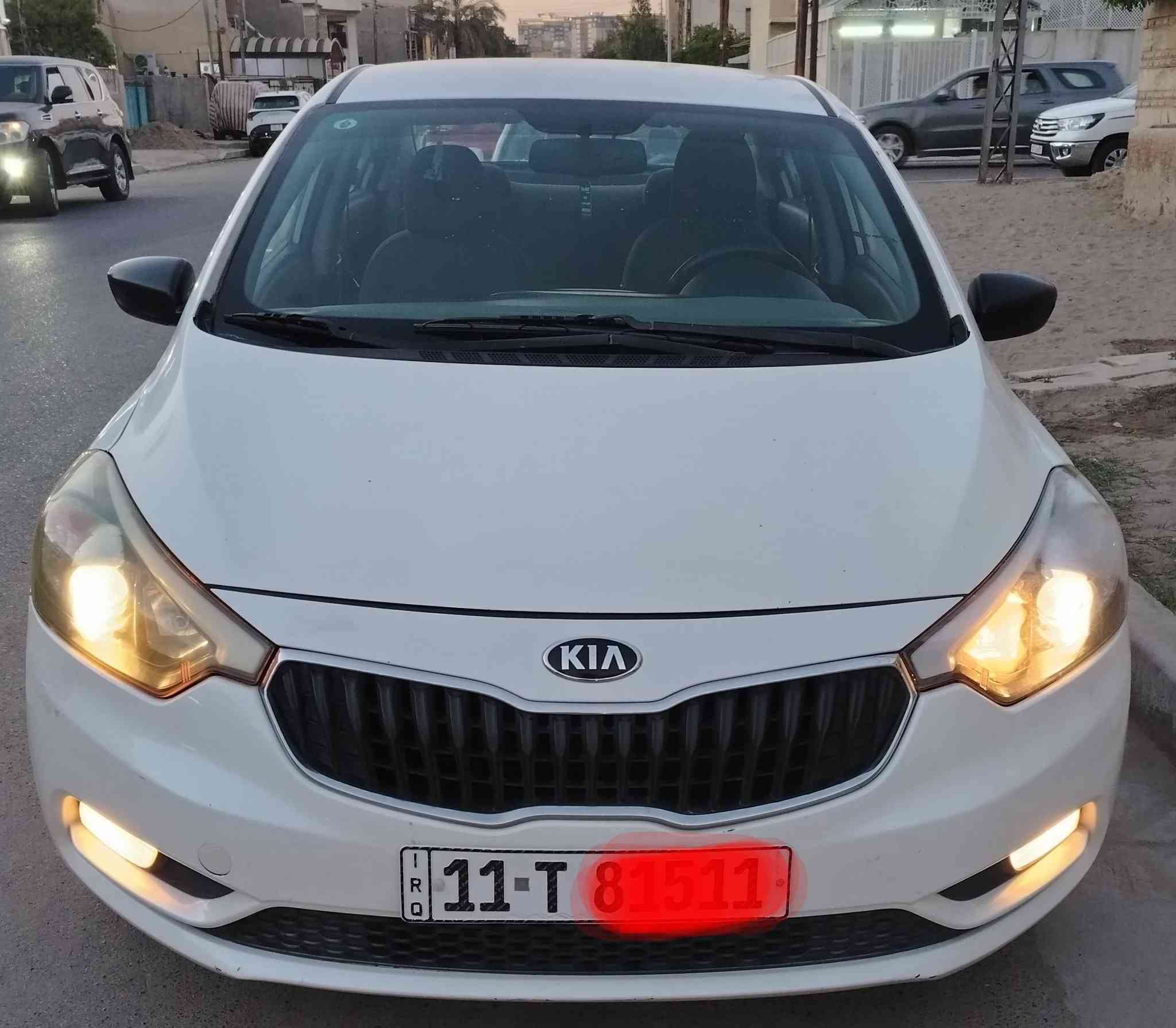 االسلام عليكم من رخصت الادمن المحترم سيراتو ابيض صدفي    2016 خليجي اصلي  رقم بغداد الدولي داخل لونين   مكينه 1600 مكينه وكير عل وضع الشركه  دواخل مكفوله صبغ قطعه وربع فقط سياره  نضيفه جدآآآ داخل جديد لوك تبريد تدفئه  كلهه شركه ساكن بغداد الكرخ السعر  122 ورقه للاتصال ***********
