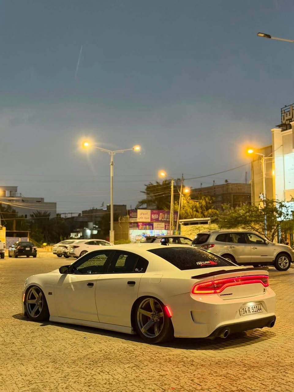 جاجر SRT موديل 2019
ماشيه61000
حادثها حافه البنيد بارد وجاملغ السكن مبدل والجاملغ الثاني فقط بارد حادثها تافه جداً
-السياره عليها هواي اضافات
-جوبلس s2 
-شوته afe 
-دركه كاربون الياف طبيعيه 
-كزوز معدل بوري
-داون بايب 
-اكس بايب
-دبات سود
برمجه سيفتي ومراوح وطلقات 
اويل كانج كان 
السياره كلش حلوه ونضيفه وما متعوبه 
مواصفات السياره كشن كهرباء كشنات تدفىه تبريد سترين تدفئه وباقي المواصفات المعروفه 
لمعرفه تفاصيل اكثر اتصل  ***********
متوفر ع الفيسبوك والواتساب ايضاً
مع التقدير♥️ البصرة, العراق
